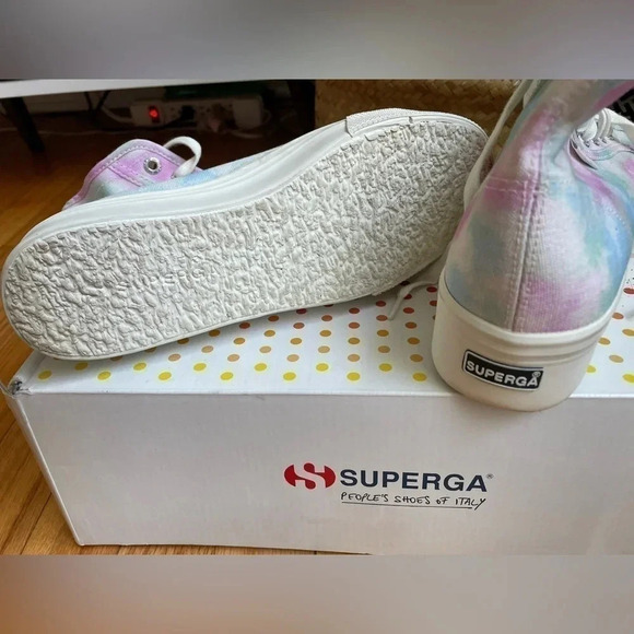 NWT Superga 2705 Hi Top Print Sneaker in Pastel TieDye, Size 39 - Picture 4 of 7